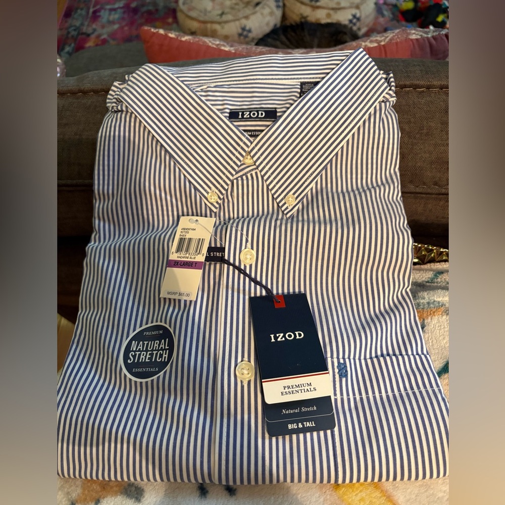Izod Men's Navy and White Striped Button-Down Shirt